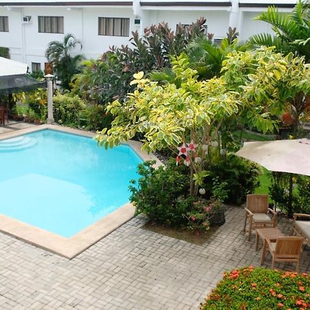 Red Knight Gardens Hotel Davao City Exterior foto